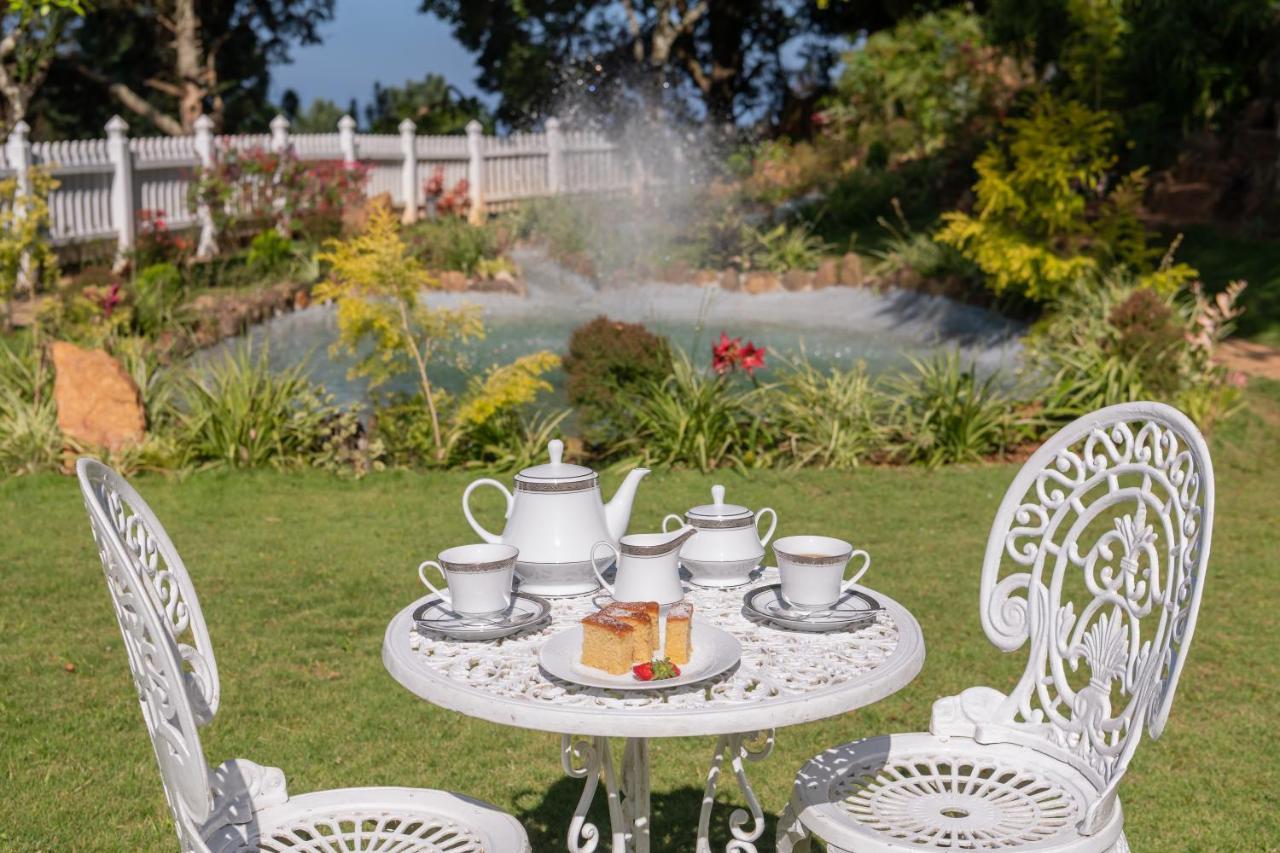 Gasthaus Highgrove Estate By Ishq Labugolla Exterior foto