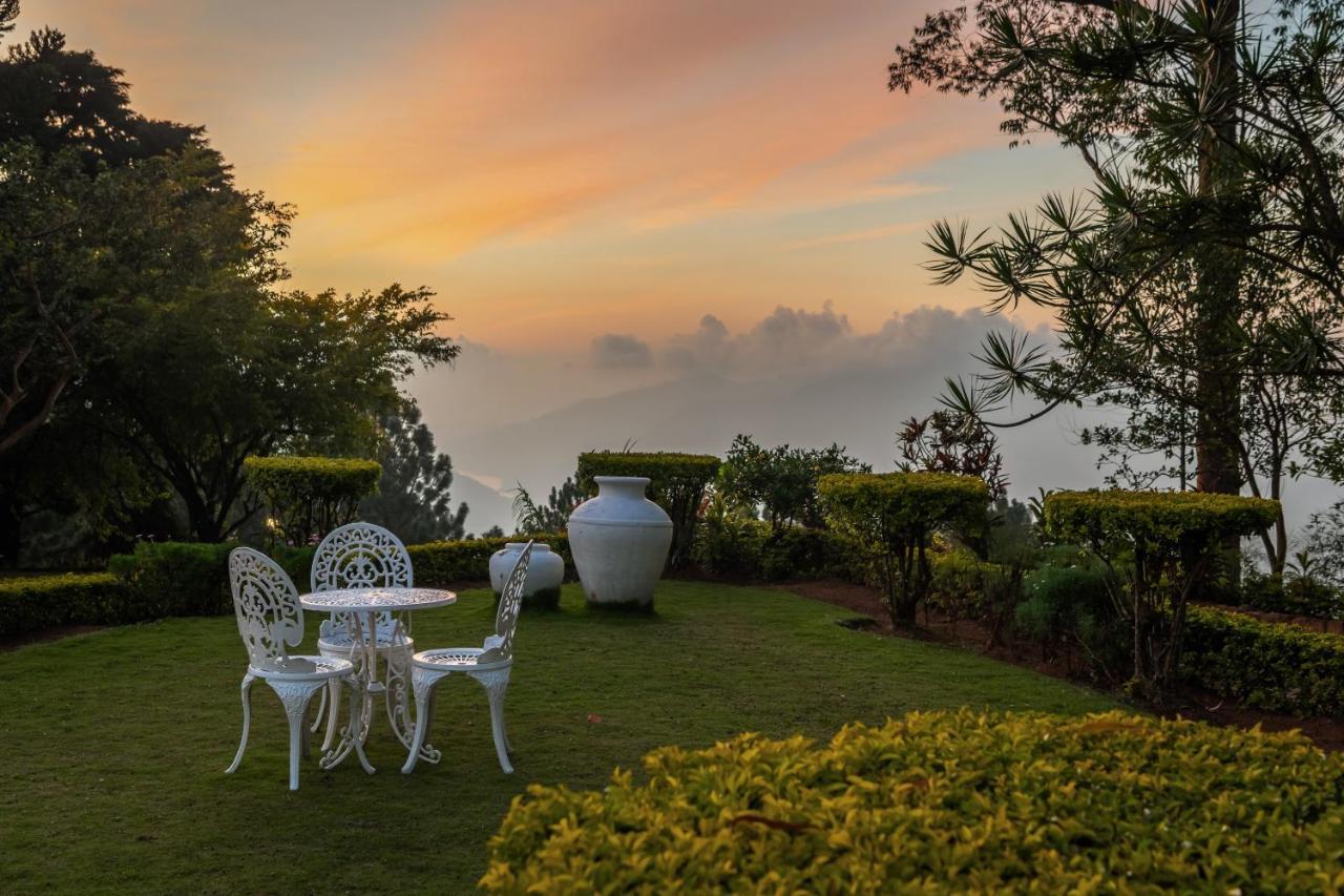 Gasthaus Highgrove Estate By Ishq Labugolla Exterior foto